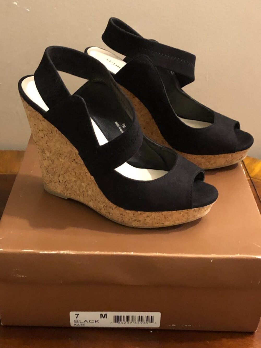 Audrey Brooke Kate Black Cork Wedge Sandals Peep Toe 7M - Picture 4 of 8